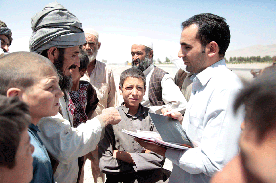 Figur 8.15 Faryab er en av flere provinser der Flyktninghjelpen driver opplysning- og rådgivingsarbeid om land- og eiendomsrettigheter til returnerte og internt fordrevne. Disse gruppene har ofte liten tilgang til offentlige tjenester.