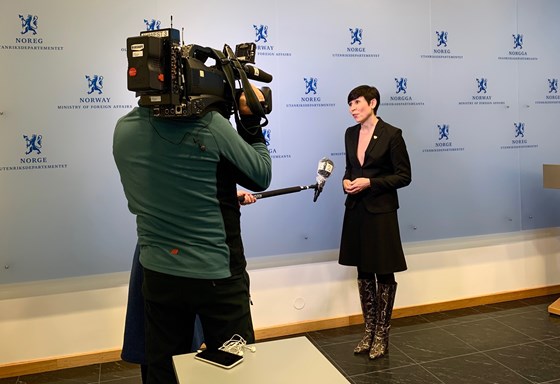 Utenriksminister Ine Eriksen Søreide møter pressen