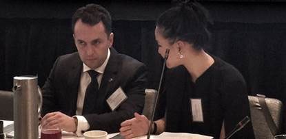 Oslos byrådsleder Stian Berger Røsland åpnet det første møtet i styringsgruppen for det globale nettverket Sterke byer. Foto: Thomas Dahl, UD