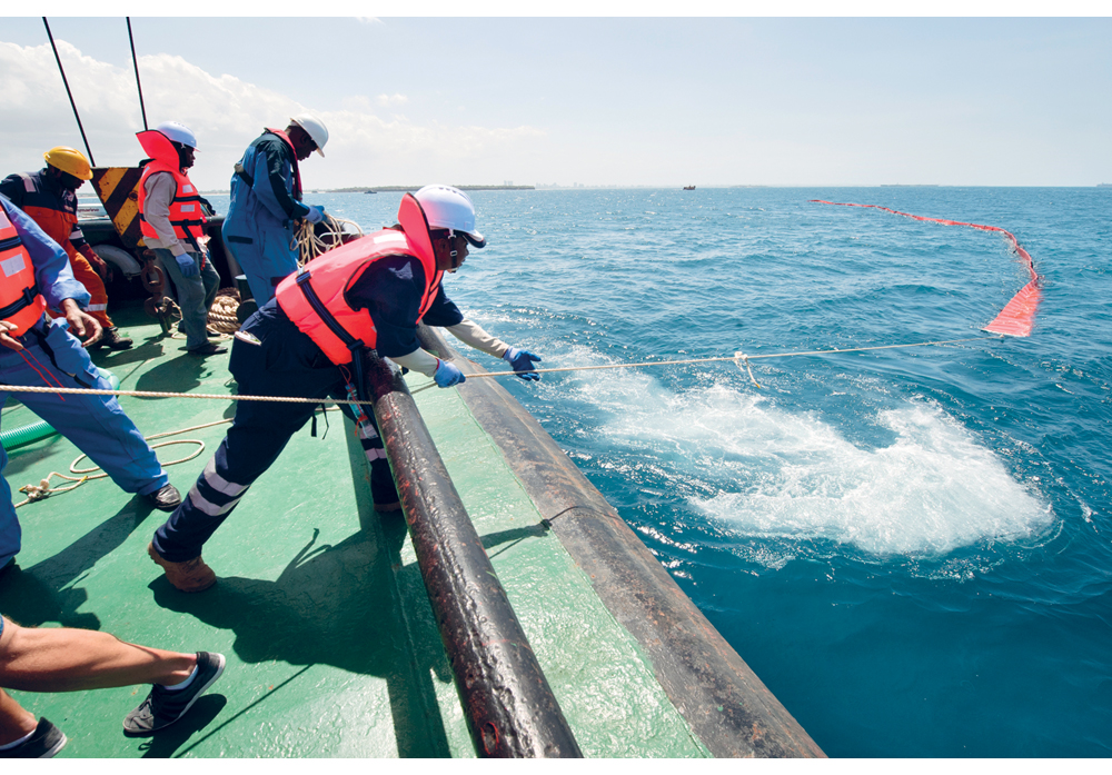 Figure 7.2 Oil spill preparedness exercise outside Dar es Salaam, Tanzania.