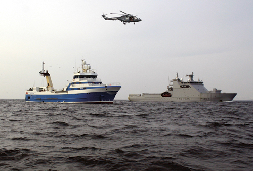 Figur 2.1 KV Svalbard på fiskeriinspeksjon