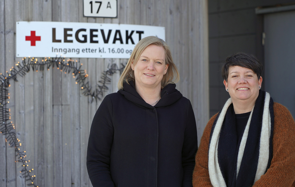 Figure 2.2 The photo shows the Municipal Chief Medical Officer of Frøya Municipality together with the Head of Municipal Affairs for Health.