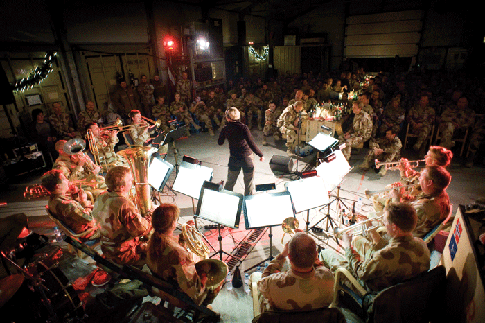 Figur 7.1 Konsert med Forsvarets stabsmusikkorps i Afghanistan