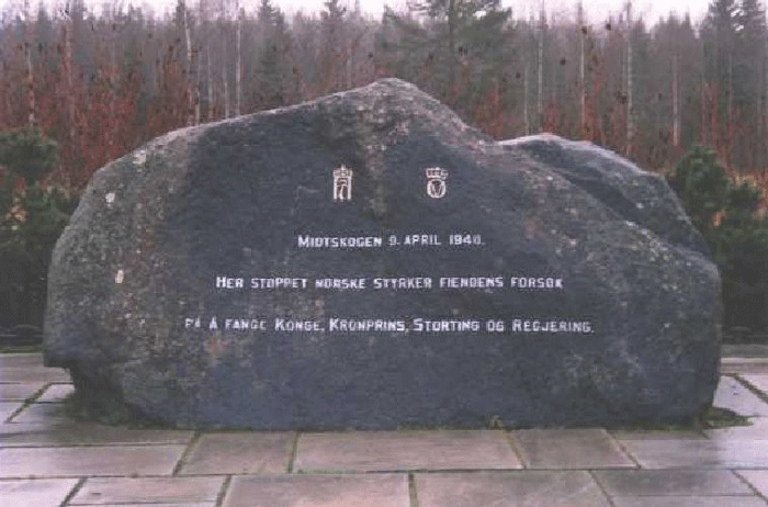 Figur 8.2 Minnesten ved Midtskogen
