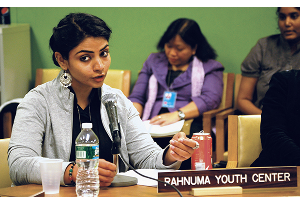 Figure 3.2 Sadaf Nasim, a volunteer at the Rahnuma Family Planning Association, discusses the problems involved in introducing sexual education in Pakistan.