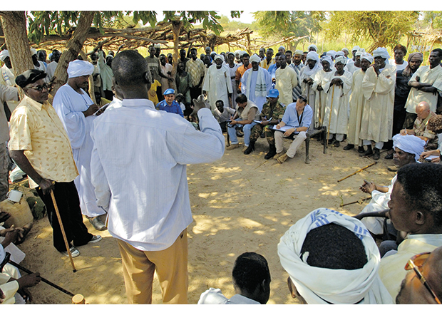 Figur 2.5 Folkemøte i Sudan.