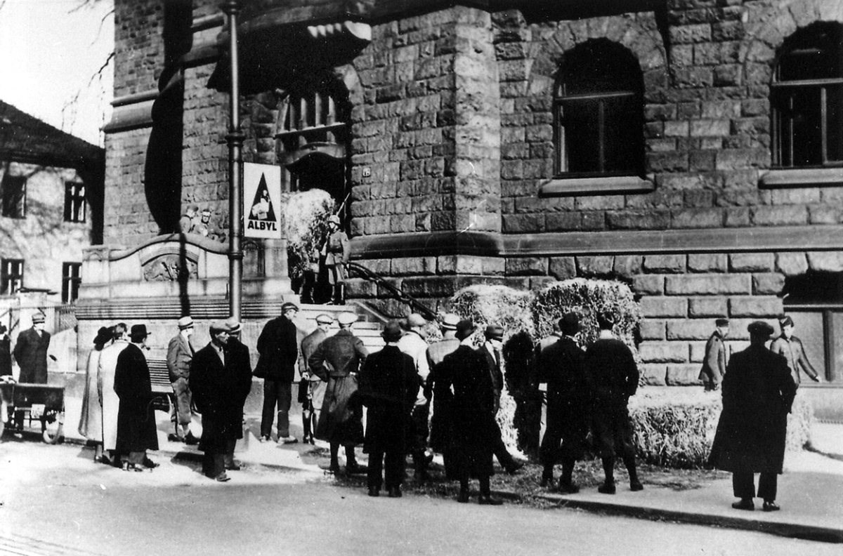 Regjeringsbygningen april 1940