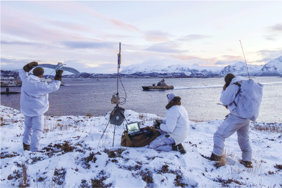 Figur 4.4 ICE worx Arctic er et lovende samarbeidsinitiativ mellom Forsvaret og relevante kompetansemiljøer og industri i landsdelen. En vellykket satsing vil styrke norsk forsvarsevne og beredskap i krise og væpnet konflikt. I tillegg kan samarbeidet føre til...
