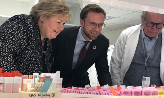 The Prime Minister and the Minister of Digitalisation visit Oslo University Hospital