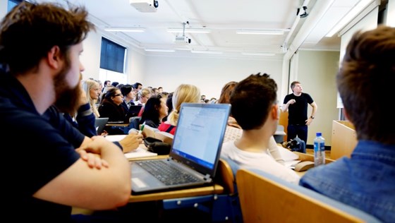 Bilde av studenter