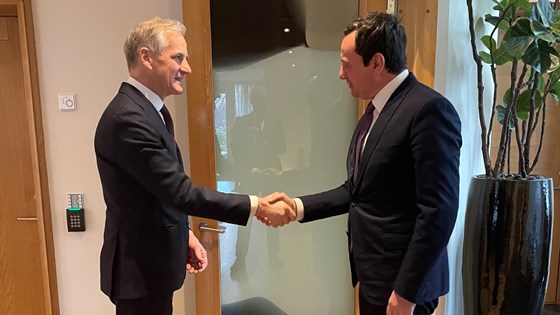 Norwegian Prime Minister Jonas Gahr Støre and Kosovo's Prime Minister Albin Kurti