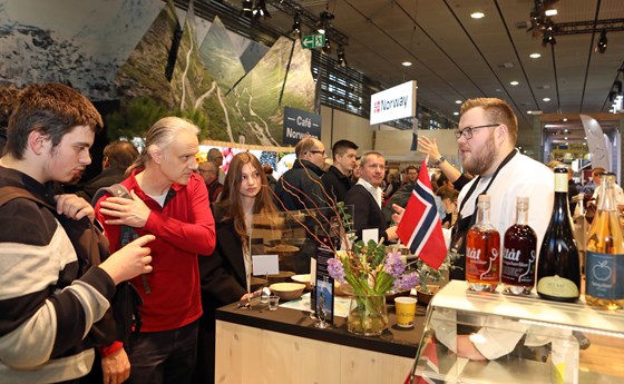 Erlend Stueland fra Buer gård og restaurant