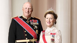 DD.MM. Kong Harald og Dronning Sonja. Foto: Sølve Sundsbø / Det kongelige hoff DD.MM. Kong Harald og Dronning Sonja