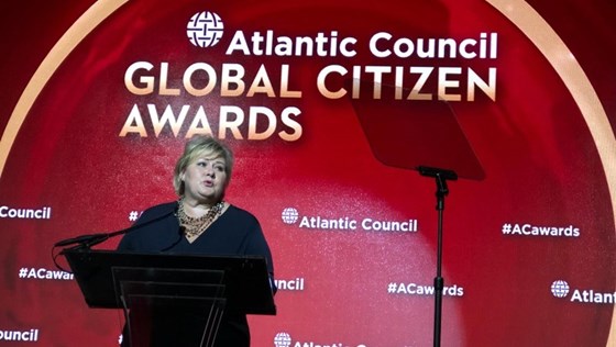 Statsminister Erna Solberg taler på Global Citizen Awards i New York