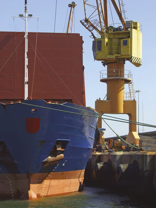Figure 4.2 World trade is growing. Shipping is important for the transport
of goods.