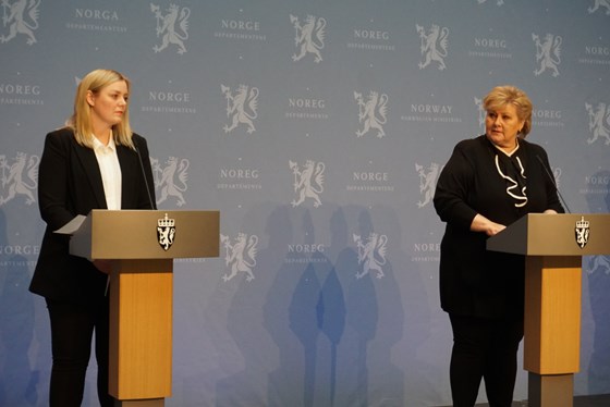 Tina bru og Erna Solberg