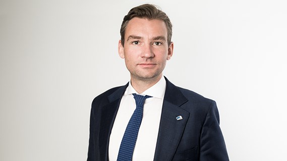 Bilde av statsråd Henrik Asheim