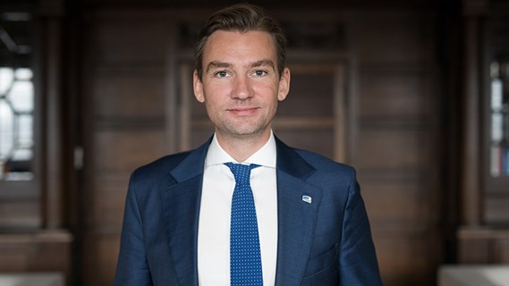 Bilde av statsråd Henrik Asheim
