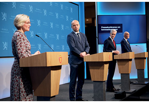 Figur 2.17 Pressekonferanse om koronasituasjonen 1. februar 2022.