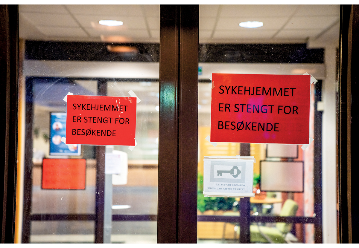 Figur 3.13 Langerud Sykehjem (Langerudhjemmet) i Oslo. Sykehjem over hele landet innførte besøksforbud for å hindre koronasmitte i mars 2020.