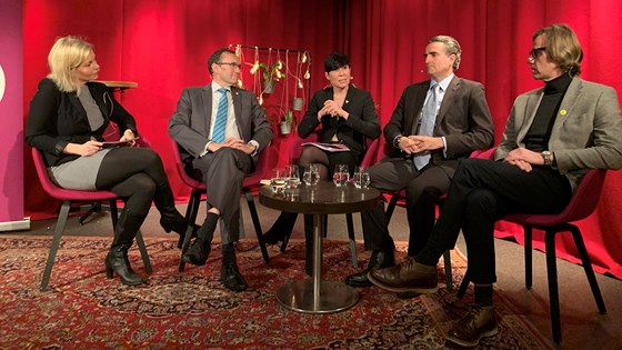 Foreign Minister Ine Eriksen Søreide at Litteraturhuset in Oslo