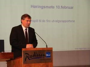 Olje- og energiminister Terje Riis-Johansen
