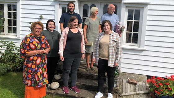 Prisvinner Reinert Kjølleberg og familien