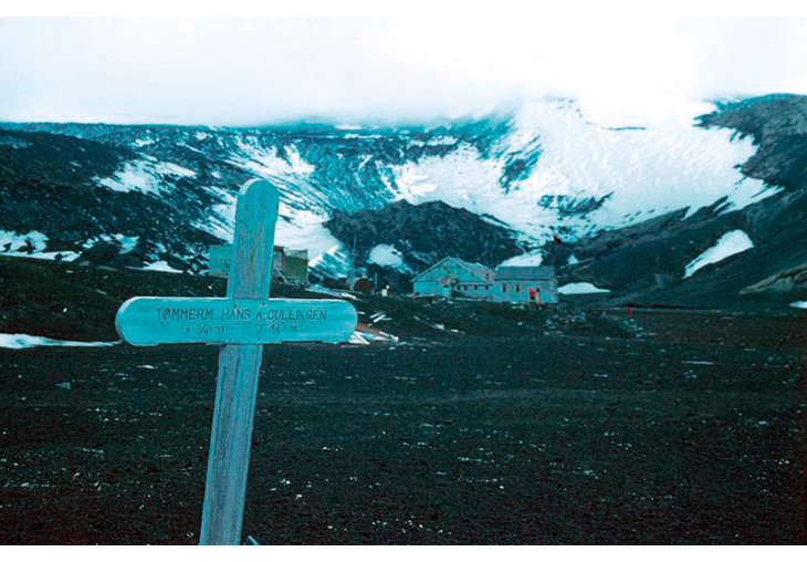 Figure 7.6 Norwegian heritage sites in Whalers Bay.