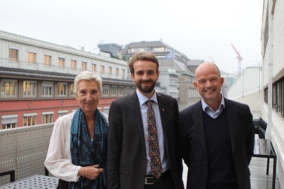 Leder i LO Peggy Hessen Følsvik, næringsminister Jan Christian Vestre og administrerende direktør Ole Erik Almlid i NHO.