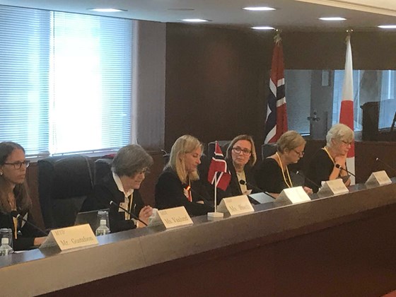 Picture of Norwegian meeting delegates 