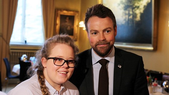 Bilde av Torbjørn Røe Isaksen og Margit Kristina Akselsen.