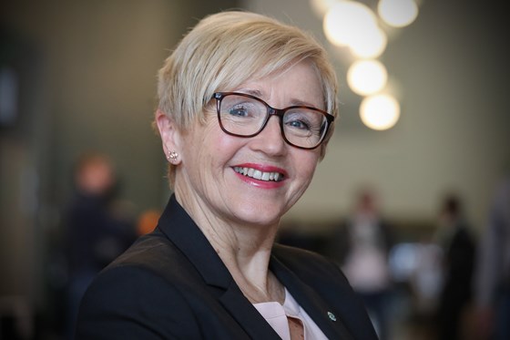 Liv Signe Navarsete