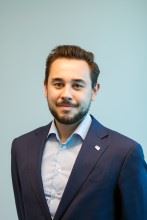 Portrettbilde av politisk rådgiver Fredrik Tronhuus