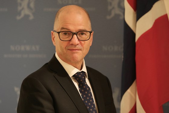 Forsvarsminister Odd Roger Enoksen