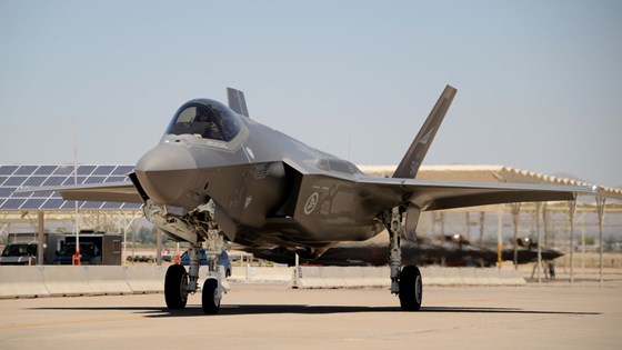 Norges syvende F-35 er nå levert og benyttes til utdannings- og treningsformål i USA. Norges syvende F-35 er nå levert og benyttes til utdannings- og treningsformål i USA.