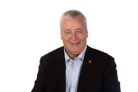 Eanadoallo- ja biebmoministtar Bård Hoksrud.