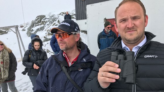 Landbruks- og matminister Jon Georg Dale på befaring i Nordfjella. Landbruks- og matminister Jon Georg Dale på befaring i Nordfjella.