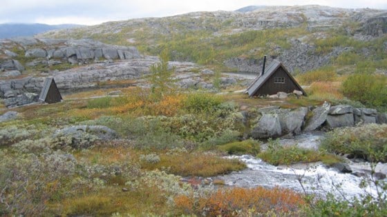 Ragohytta , Rago nasjonalpark i Sulitjelmafjellan.