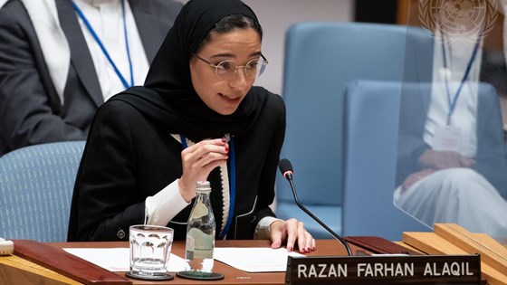 Razan Farhan Alaqil representerte sivilt samfunn da Sikkerhetsrådet møttes om samarbeidet mellom FN og Den arabiske liga. Foto: FN