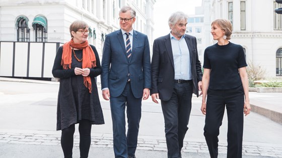 Kontaktpunktet for ansvarlig næringsliv består av (fra venstre): Gro Granden, Frode Elgesem, Ola Mestad (leder) og Cathrine Dehli. Foto: UD