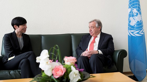 Norway contributes tothe  funds launched by the UN Secretary-General Antonio Guterres. Here   with Ine Eriksen Søreide, Minister of Foreign Affairs, Norway. Credit: UN Photo