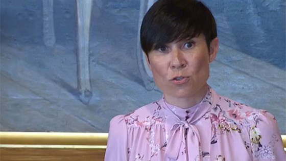 Utenriksminister Ine Eriksen Søreide under redegjørelsen om viktige EU- og EØS-saker i Stortinget. Foto: Fra stortinget.no