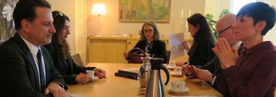 Utenriksminister Ine Eriksen Søreide og Pierre Krähenbühl.