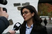 Kulturminister Hadia Tajik intervjues om kulturbudsjettet 8. oktober 2012.