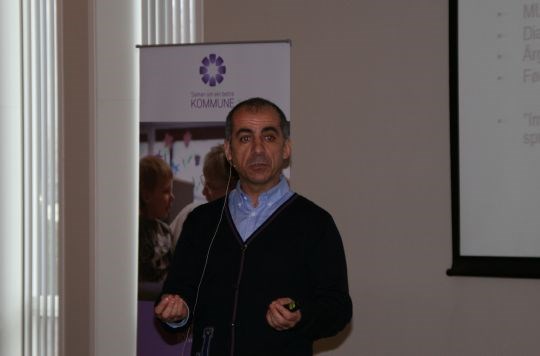Rektor Yasar Cakmak ved Amager Fælled skole i København