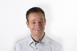 Politihkalaš ráđđeaddi Lars Joakim Hanssen (Ovddádusbellodat)