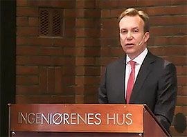 Utenriksminister Brende under arrangementet.