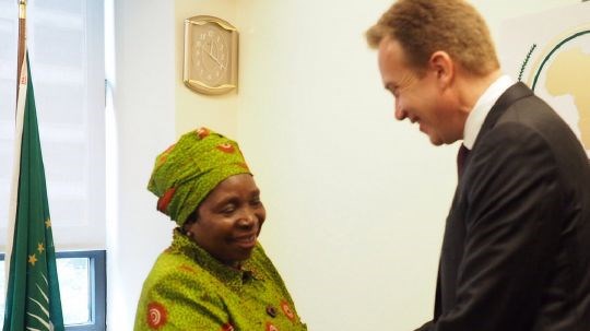 Utenriksministeren møter med AU-kommisjonens leder Nkosazana Zuma for å diskutere samarbeid. Foto Veslemøy Lothe Salvesen