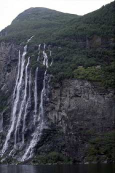 De sju søstre, Geirangerfjorden