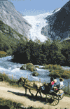 Briksdalsbreen.